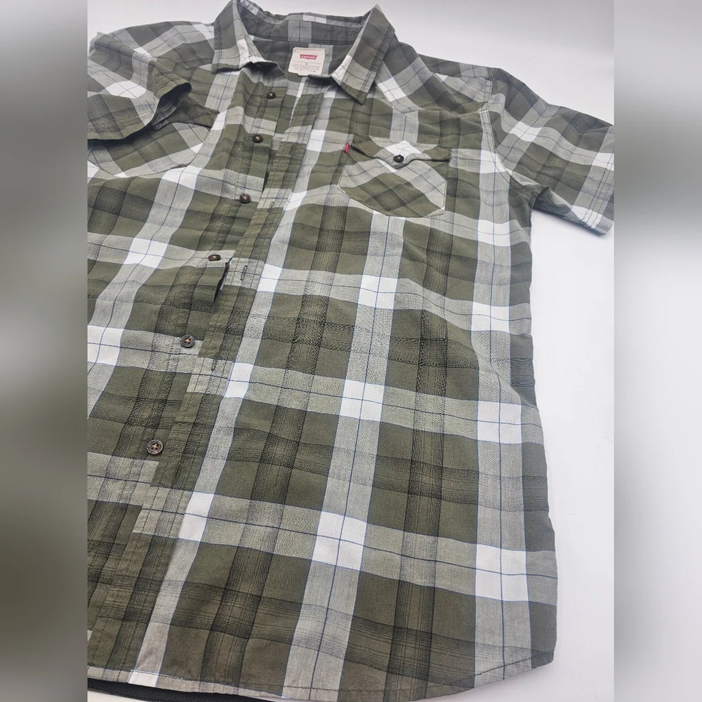 LEVI'S plaid cotton blend short sleeve button front‎ shirt men's Grn and Wht XL